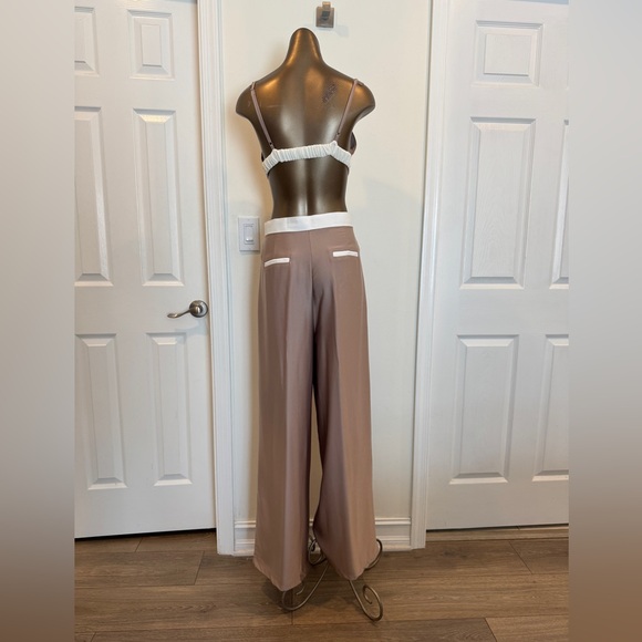 Pant & Top Set - Picture 3 of 8